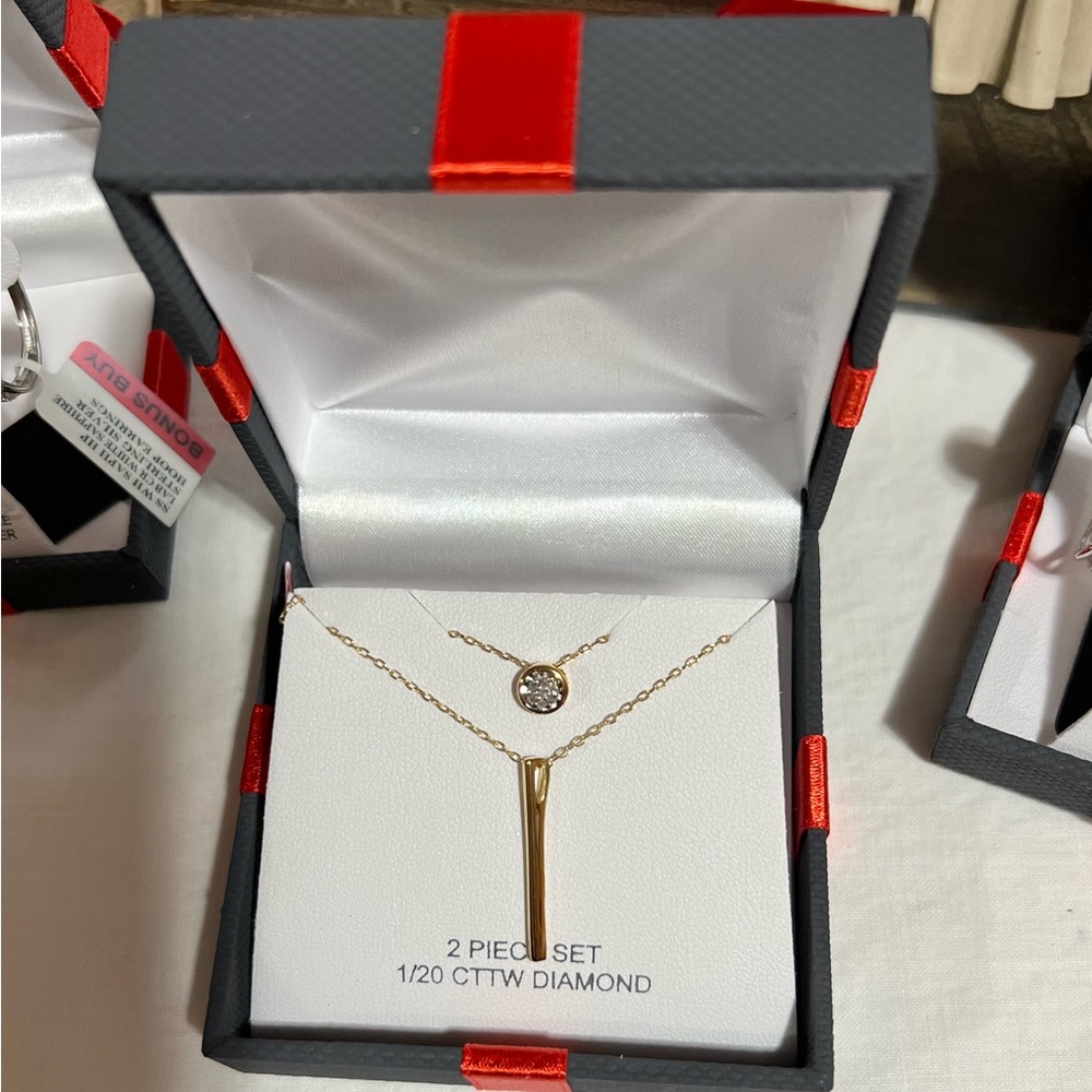 💕14 kt Gold plating over Sterling Silver Necklace